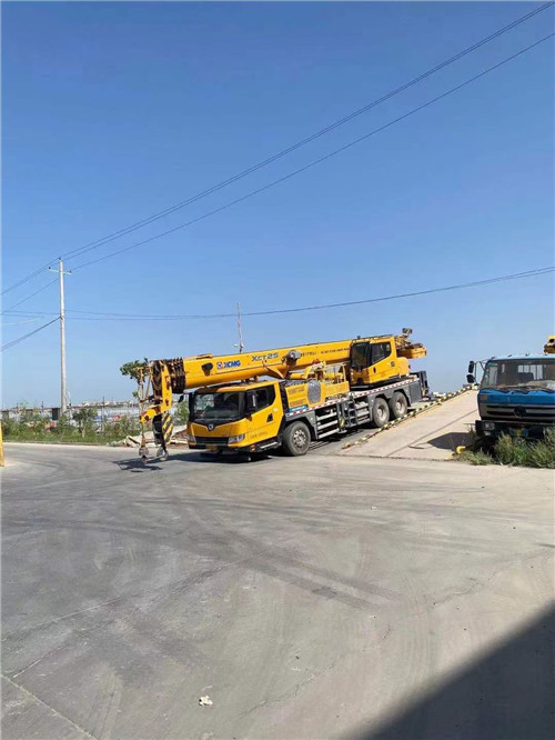 大足区吊车作业时，可能会产生哪些额外收费项目？