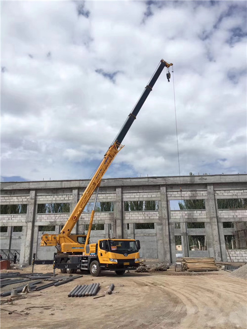 大足区吊装作业前会做设备检查吗？安全保障措施有哪些？